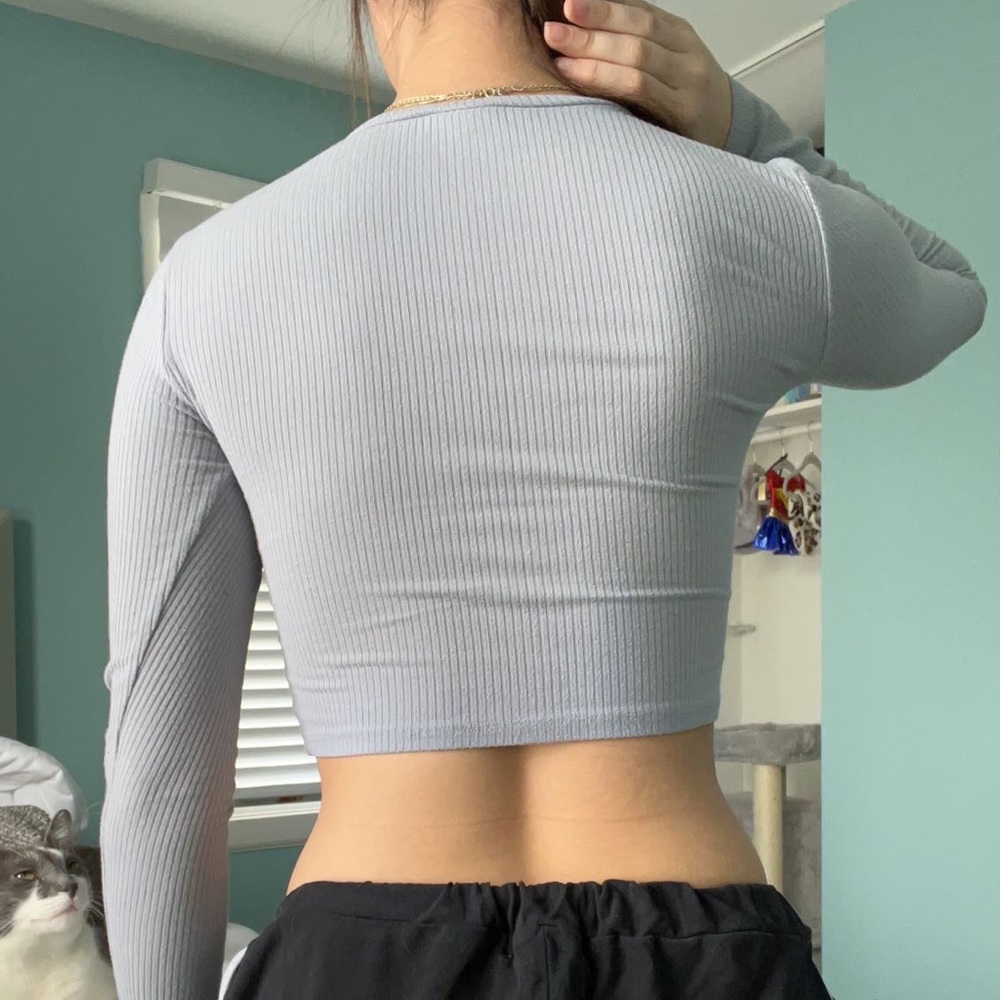 Long sleeve cropped shirt - Picture 4 of 4